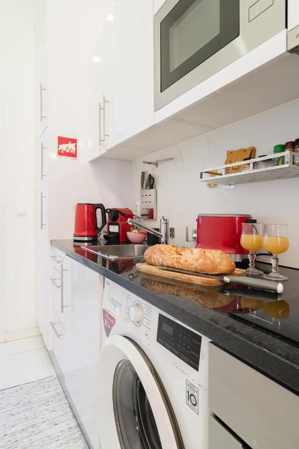 Central Cozy Star 1 Balcony Ac Near Merto Porto Luaran gambar